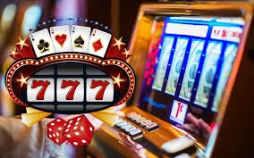 Antarmuka aplikasi kuntogel menampilkan dashboard beranda dengan opsi sportsbook, kasino langsung, dan slot games